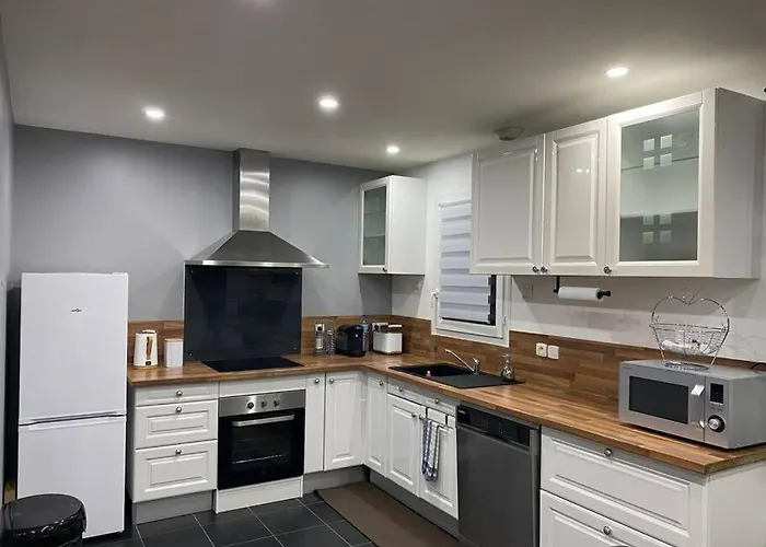 Ceton, La Ferte Bernard, Nogent Le Rotrou Region Du Perche Base Normandie